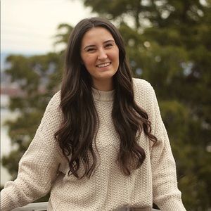 Meet your Posher, Lexie